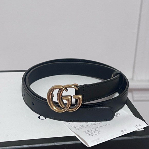 Gucci Belt Thin Black Gold - Picture 1 of 4